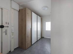 Pronájem bytu 3+1, Praha - Hlubočepy, Prosluněná, 74 m2