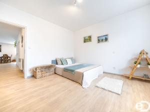 Prodej rodinného domu, Rostoklaty - Nová Ves II, 108 m2