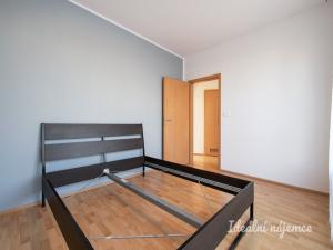 Pronájem bytu 2+kk, Praha - Uhříněves, Blšanecká, 58 m2