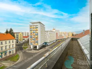 Pronájem kanceláře, České Budějovice, Pražská tř., 378 m2