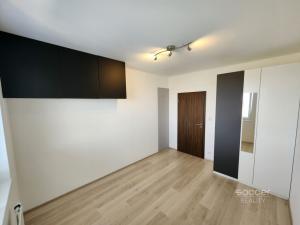 Pronájem bytu 4+kk, Praha - Štěrboholy, Kryšpínova, 104 m2