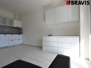 Pronájem bytu 1+kk, Brno, Havlenova, 26 m2