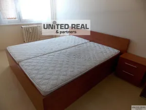 Pronájem bytu 2+1, Polabiny, Brožíkova, 58 m2