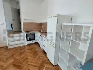 Pronájem bytu 2+kk, Olomouc, Dolní náměstí, 43 m2