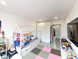 Prodej bytu 5+1, Louny, Poděbradova, 90 m2