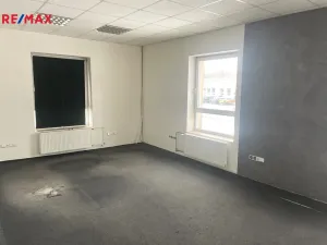 Pronájem kanceláře, Havířov - Město, Železničářů, 32 m2
