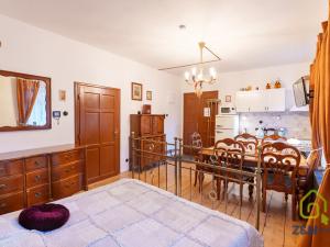 Prodej vícegeneračního domu, Jáchymov, Palackého, 160 m2