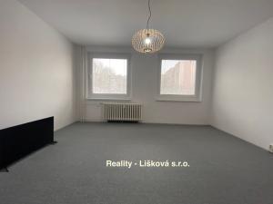 Pronájem bytu 1+kk, Ústí nad Labem - Krásné Březno, Žežická, 30 m2