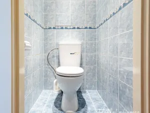 Pronájem bytu 2+kk, Praha - Petrovice, Lessnerova, 43 m2