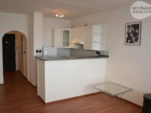 Prodej bytu 2+kk, Praha - Modřany, Levského, 41 m2