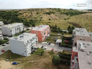 Prodej bytu 1+kk, Hostivice, Ovesná, 36 m2