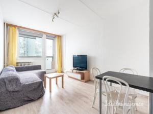 Pronájem bytu 3+kk, Praha - Hloubětín, Slévačská, 69 m2