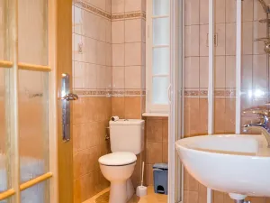 Pronájem bytu 2+1, Karlovy Vary, Zámecký vrch, 57 m2