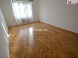 Pronájem bytu 2+kk, Praha - Žižkov, Jeseniova, 48 m2