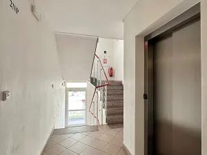 Prodej bytu 1+kk, Praha - Košíře, Zahradníčkova, 31 m2