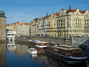 Pronájem bytu 4+kk, Praha - Nové Město, Masarykovo nábřeží, 110 m2