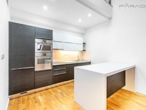 Pronájem bytu 3+kk, Praha - Vinohrady, Korunní, 140 m2