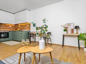 Pronájem bytu 2+kk, Praha - Hloubětín, Rochovská, 42 m2