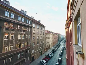 Pronájem bytu 3+kk, Praha - Vinohrady, Kolínská, 85 m2