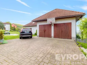 Prodej rodinného domu, Ústí nad Labem - Hostovice, Hostovická, 300 m2