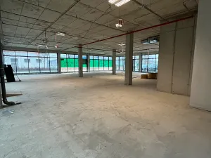 Pronájem obchodního prostoru, Brno, Škrobárenská, 220 m2