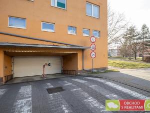 Prodej bytu 1+kk, Praha - Troja, Hnězdenská, 37 m2