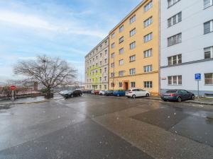 Pronájem bytu 1+kk, Praha - Nusle, U křížku, 47 m2