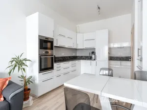 Pronájem bytu 2+kk, Praha - Stodůlky, Klausova, 65 m2