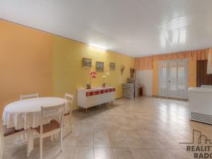 Prodej rodinného domu, Hevlín, 133 m2