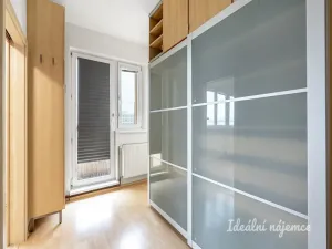 Pronájem bytu 2+kk, Praha - Holešovice, U staré plynárny, 46 m2