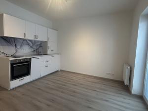 Pronájem bytu 1+kk, Tuchoměřice, V Kněžívce, 22 m2