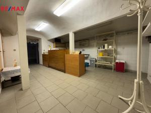 Prodej komerční nemovitosti, Kunovice, Osvobození, 3040 m2