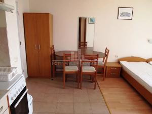 Prodej bytu 2+kk, Nesebar, Bulharsko, 63 m2