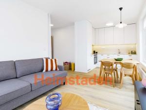 Pronájem bytu 2+kk, Praha - Holešovice, U Pergamenky, 48 m2