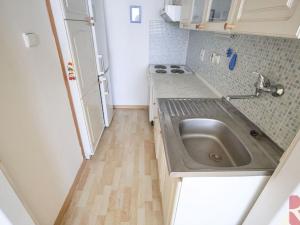 Pronájem bytu 2+kk, Praha - Kamýk, Smotlachova, 44 m2