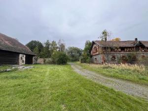 Prodej zemědělské usedlosti, Rožmitál pod Třemšínem, 2708 m2