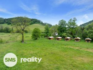 Prodej komerčního pozemku, Holčovice - Komora, 6661 m2