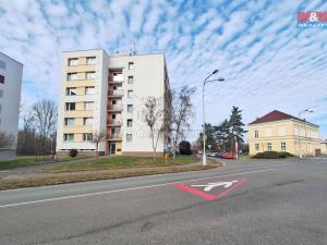 Prodej bytu 3+1, Hradec Králové - Třebeš, Hradecká, 69 m2