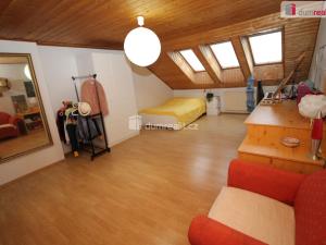 Prodej rodinného domu, Cheb, Jabloňová, 300 m2