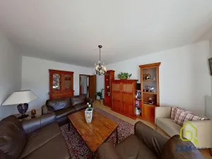 Prodej bytu 3+1, Karlovy Vary, Spálená, 80 m2