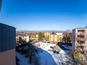 Prodej bytu 3+1, Karlovy Vary, Spálená, 80 m2