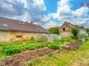 Prodej zemědělské usedlosti, Líšťany - Náklov, 139 m2