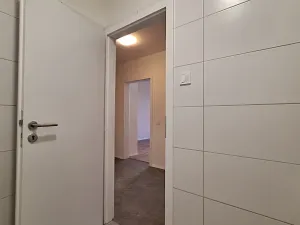 Pronájem bytu 2+kk, Praha - Vršovice, Finská, 43 m2