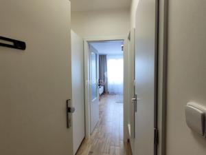 Pronájem bytu 1+kk, Praha - Záběhlice, Jahodová, 24 m2