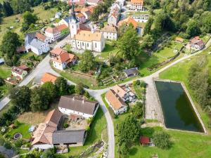 Prodej zemědělské usedlosti, Rožmitál na Šumavě, 700 m2