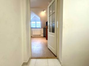 Prodej bytu 1+kk, Šternberk, Panská, 47 m2