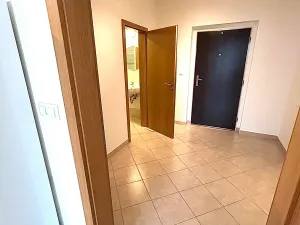 Pronájem bytu 1+kk, Praha - Horní Měcholupy, Modenská, 37 m2