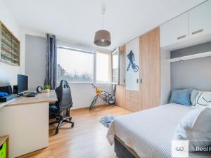 Prodej bytu 3+1, Praha - Troja, Hnězdenská, 75 m2