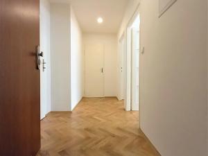 Pronájem bytu 2+kk, Praha - Vinohrady, Vinohradská, 48 m2