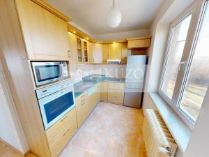 Pronájem bytu 2+1, Praha - Záběhlice, Vrútecká, 53 m2